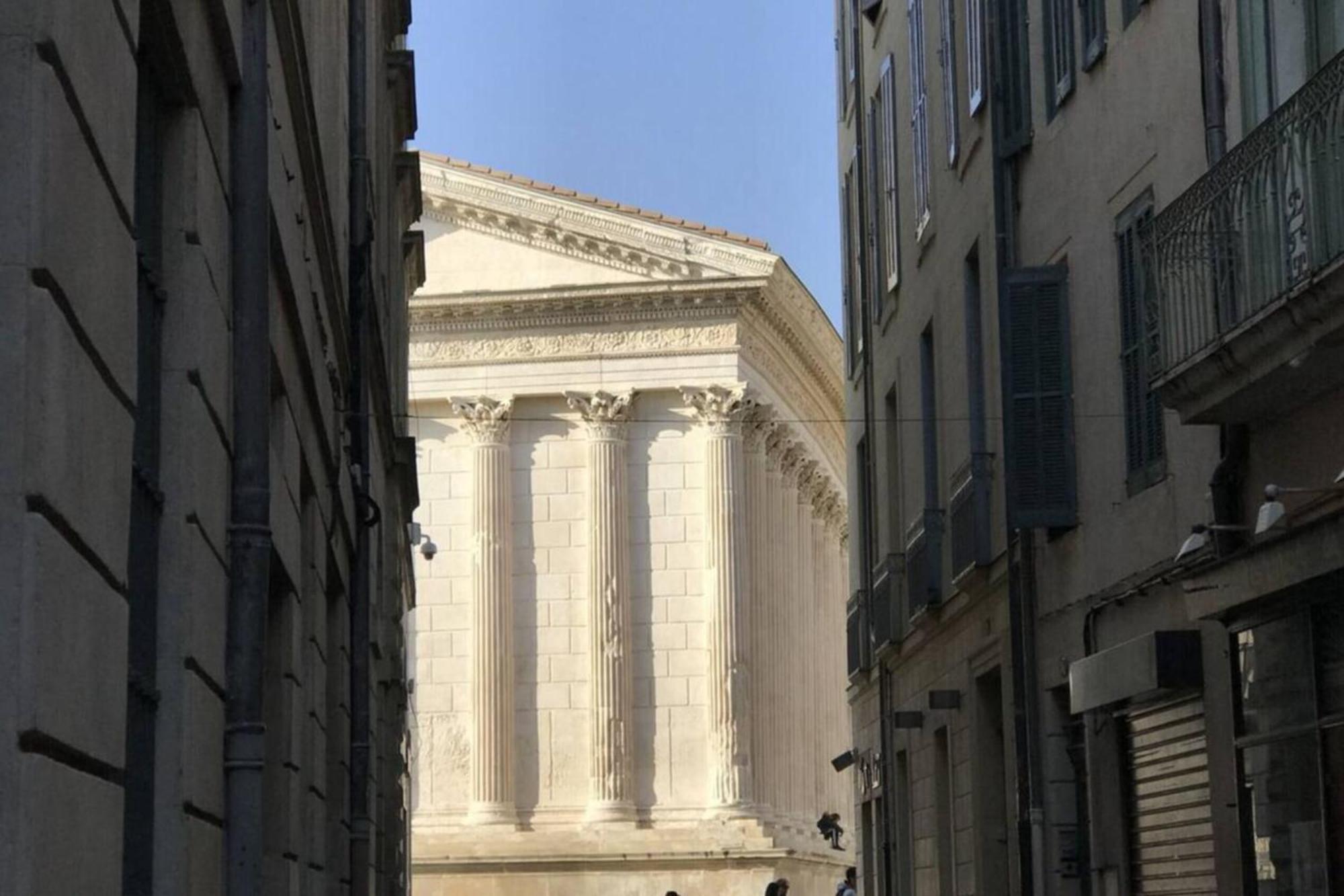 Atlas - Ovalia Nîmes Esterno foto